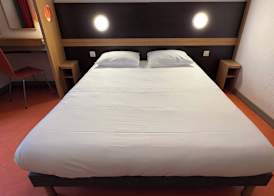 B&B HOTEL Lisieux Parc des Expositions 3