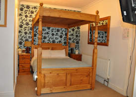 Walcot House 5