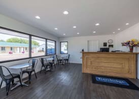 Travelodge by Wyndham Spirit Lake/Okoboji 5