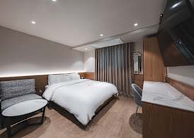 Gridt Hotel & Home 3