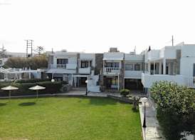 Golden Grain Beachfront Suites 5