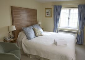 Yalbury Cottage 2
