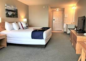 Atlantic Eyrie Lodge 5