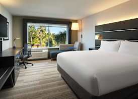 Holiday Inn Express & Suites BRUNSWICK by IHG 4