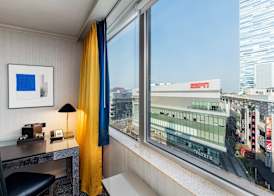 E Central Hotel Downtown Los Angeles 4
