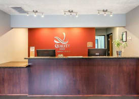 Quality Inn Downtown Convention Center 2