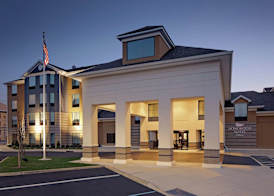 Homewood Suites By Hilton Ronkonkoma 2