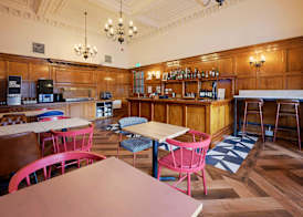 Travelodge Edinburgh Haymarket 5