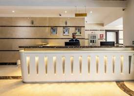 Crown Park Hotel 4
