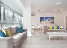 Milos Hotel 2