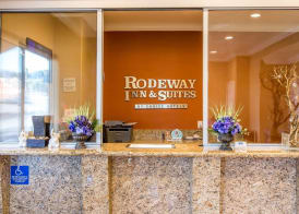 Rodeway Inn & Suites Corona 3