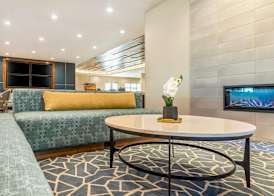 Cambria Hotel Davenport Quad Cities 4