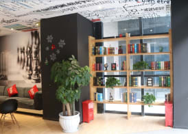 ibis Chengdu SM Square 4