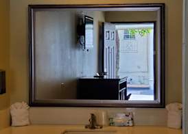 Le Blanc Inn & Suites 2