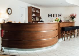Arcade Hotel 2