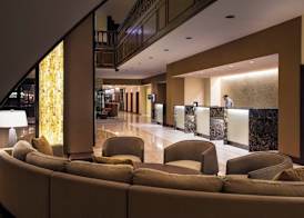 The Lincoln Marriott Cornhusker Hotel 4