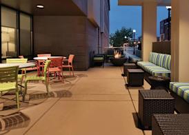 Home2 Suites by Hilton La Crosse 4