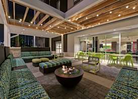 Home2 Suites By Hilton West Palm Beach Airport 4