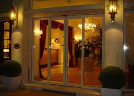 Hotel A La Commedia 2