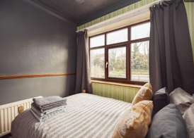 Frankys Place Residence in Leeds 4