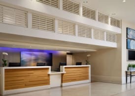 Sonesta Redondo Beach & Marina 5