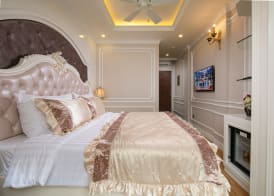 Royal Holiday Hanoi Hotel 5