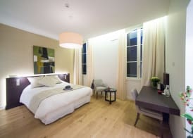 Best Western Premier Le Domaine de Montjoie 4