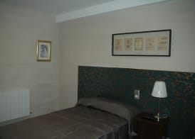 Hostal Vintage Santander 5
