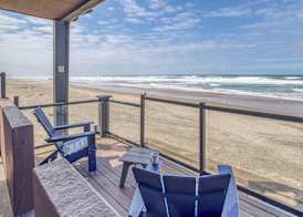 Beachfront Manor Hotel 4