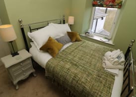 Inglenook Guest House 5
