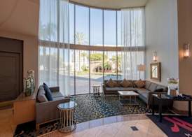 Anaheim Marriott Suites 2