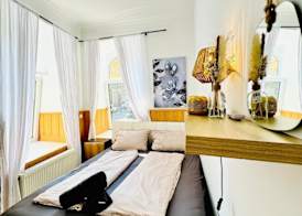 10 Economy Rooms-Shared Bath & Kitchen 3