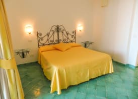Bacio del Sole B&B Positano 4