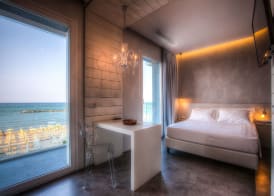 Bell Suite Hotel 4