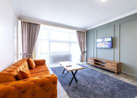 The Royal Luxury Hotel 2