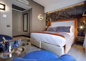 HELMIRAGE Piazza di Spagna Suite 4
