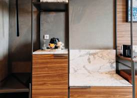 Umi Hotel 5