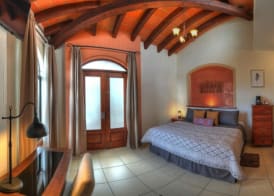 Hotel Santa Paula 5