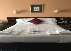 Croit Anna Hotel 4