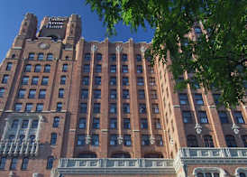 The Tudor Arms Hotel Cleveland - a DoubleTree by Hilton 2