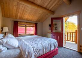 Miette Mountain Cabins 4