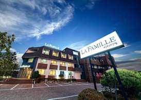 La Famille 4
