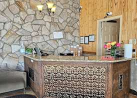 Shelton Inn 2