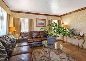 Rodeway Inn at Nevada State Capitol 2