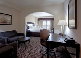 Holiday Inn Express & Suites HOPE MILLS-FAYETTEVILLE ARPT by IHG 4