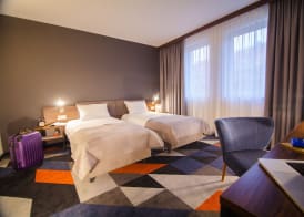 Vulcan Hotel 5