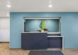 WoodSpring Suites Columbia - Irmo 2