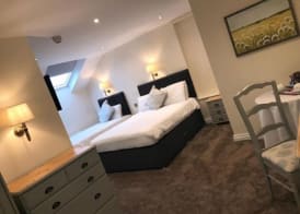 The Sitwell Arms Hotel 2