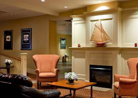 DoubleTree by Hilton Boston North Shore 4