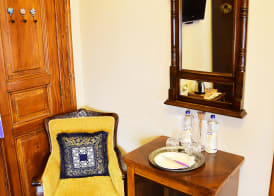 Ottoman Suites by Sera House 5